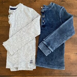 Bundle of two Henleys